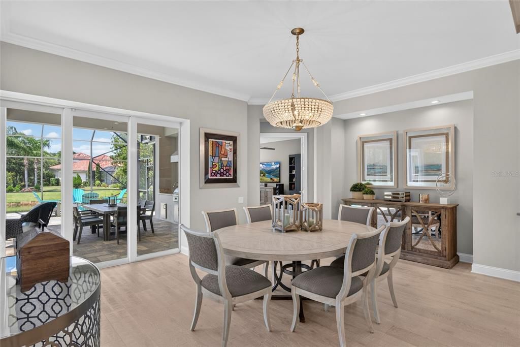 For Sale: $1,850,000 (4 beds, 3 baths, 3302 Square Feet)