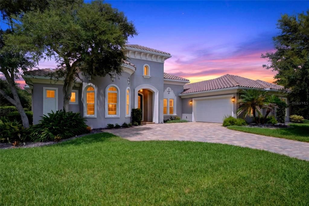 For Sale: $1,850,000 (4 beds, 3 baths, 3302 Square Feet)