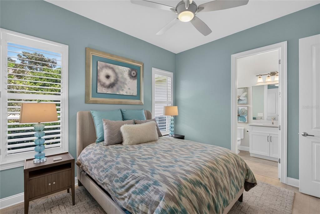 For Sale: $1,850,000 (4 beds, 3 baths, 3302 Square Feet)