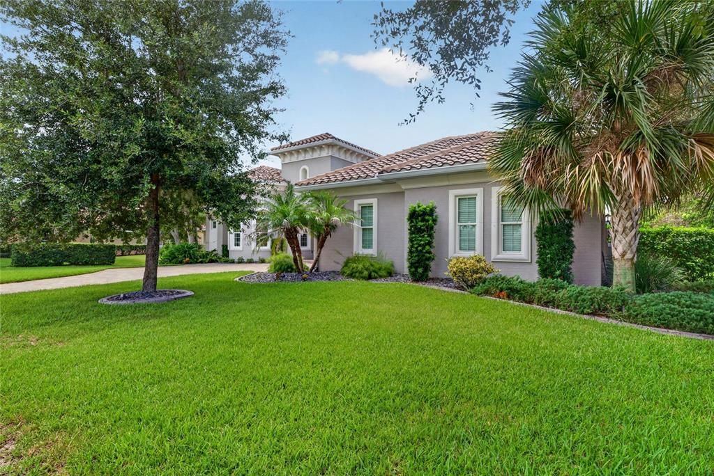 For Sale: $1,850,000 (4 beds, 3 baths, 3302 Square Feet)