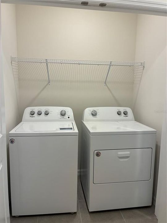 В аренду: $2,350 (3 спален, 2 ванн, 1673 Квадратных фут)