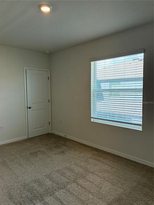 В аренду: $2,350 (3 спален, 2 ванн, 1673 Квадратных фут)