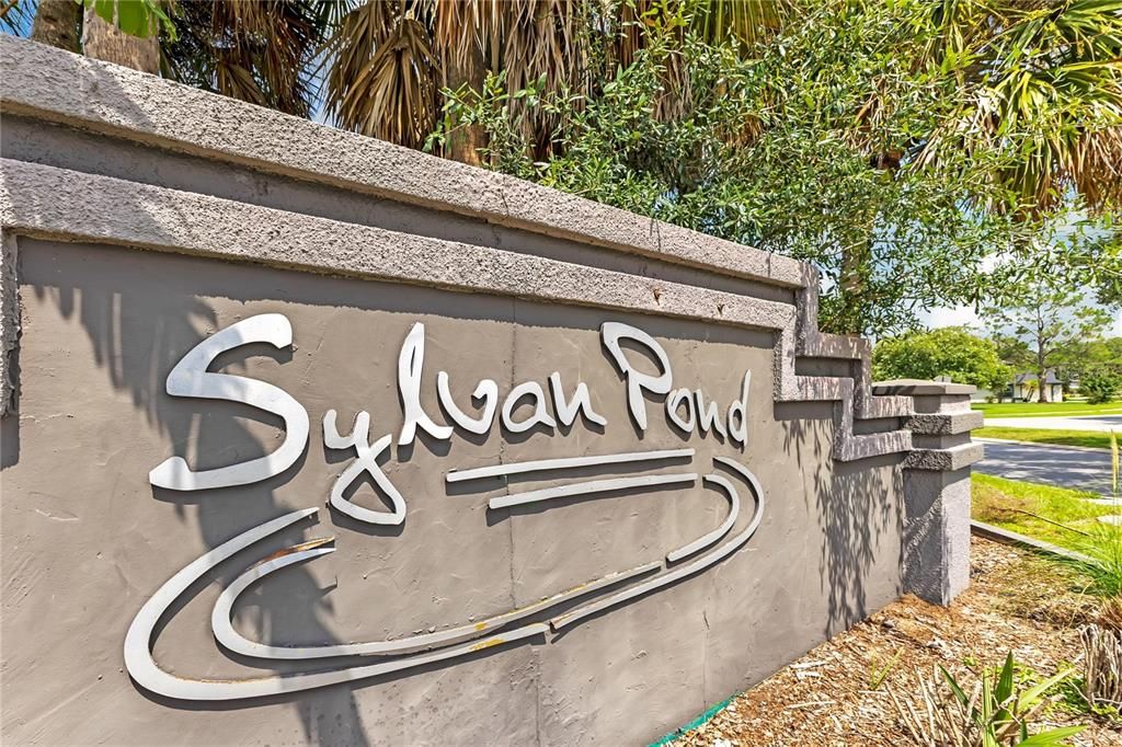 For Sale: $410,000 (3 beds, 2 baths, 1740 Square Feet)