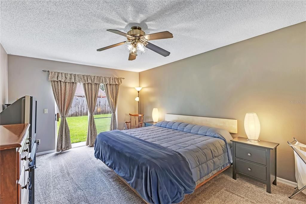 For Sale: $410,000 (3 beds, 2 baths, 1740 Square Feet)