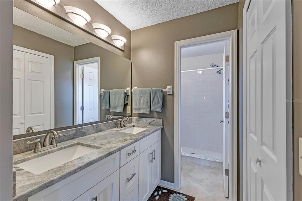 For Sale: $410,000 (3 beds, 2 baths, 1740 Square Feet)