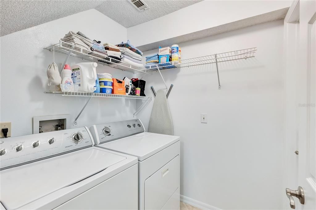 For Sale: $410,000 (3 beds, 2 baths, 1740 Square Feet)