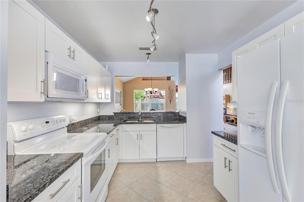For Sale: $410,000 (3 beds, 2 baths, 1740 Square Feet)