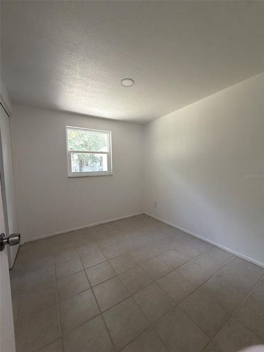 For Rent: $2,000 (4 beds, 2 baths, 1346 Square Feet)