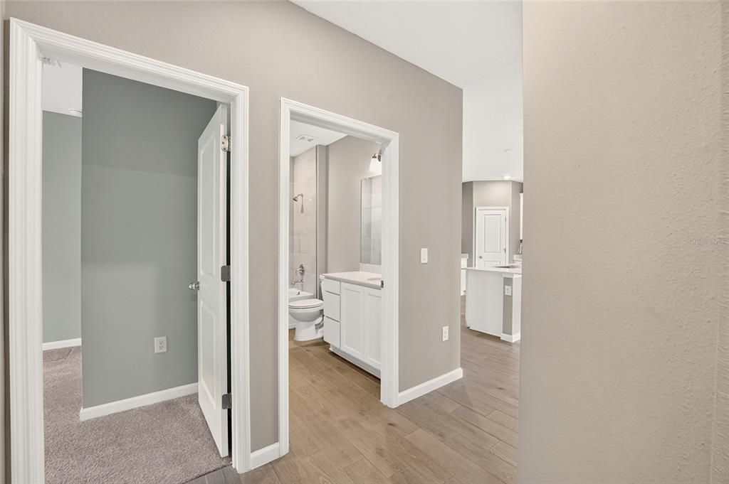 На продажу: $359,999 (3 спален, 2 ванн, 2126 Квадратных фут)