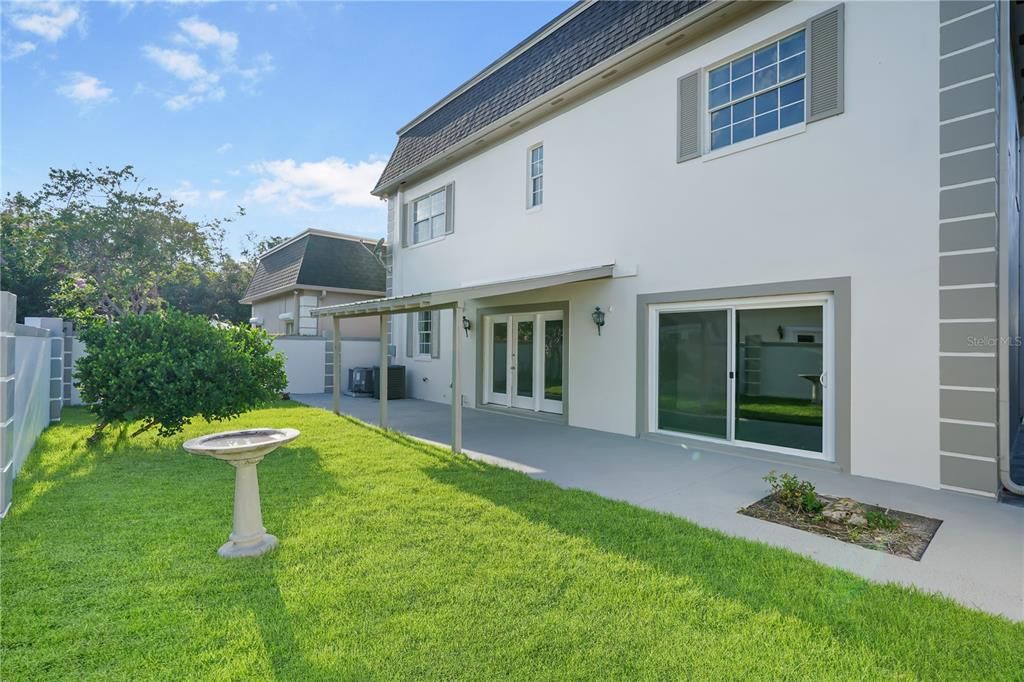 En Venta: $695,000 (3 camas, 2 baños, 2398 Pies cuadrados)