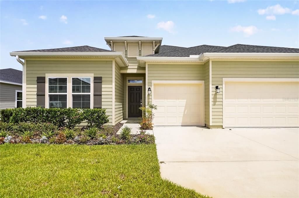 For Sale: $423,999 (4 beds, 3 baths, 2242 Square Feet)