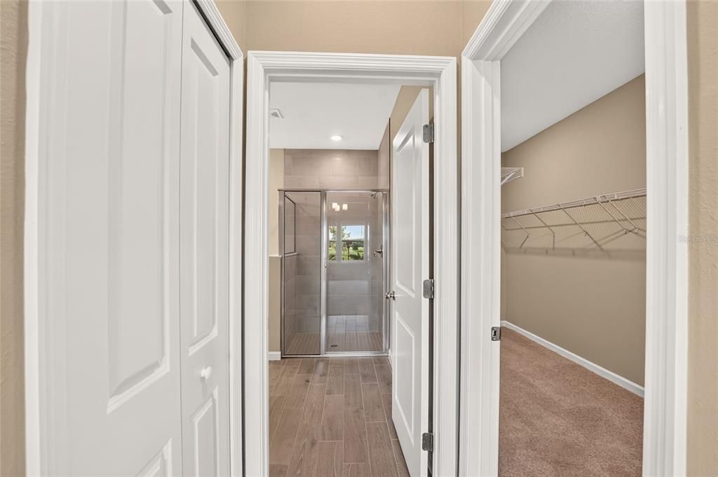 For Sale: $423,999 (4 beds, 3 baths, 2242 Square Feet)