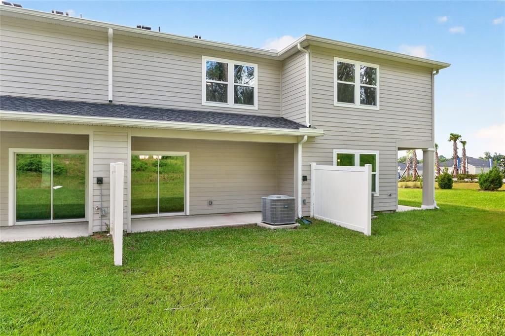 For Sale: $294,999 (3 beds, 2 baths, 1663 Square Feet)