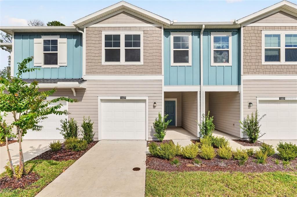 For Sale: $294,999 (3 beds, 2 baths, 1663 Square Feet)