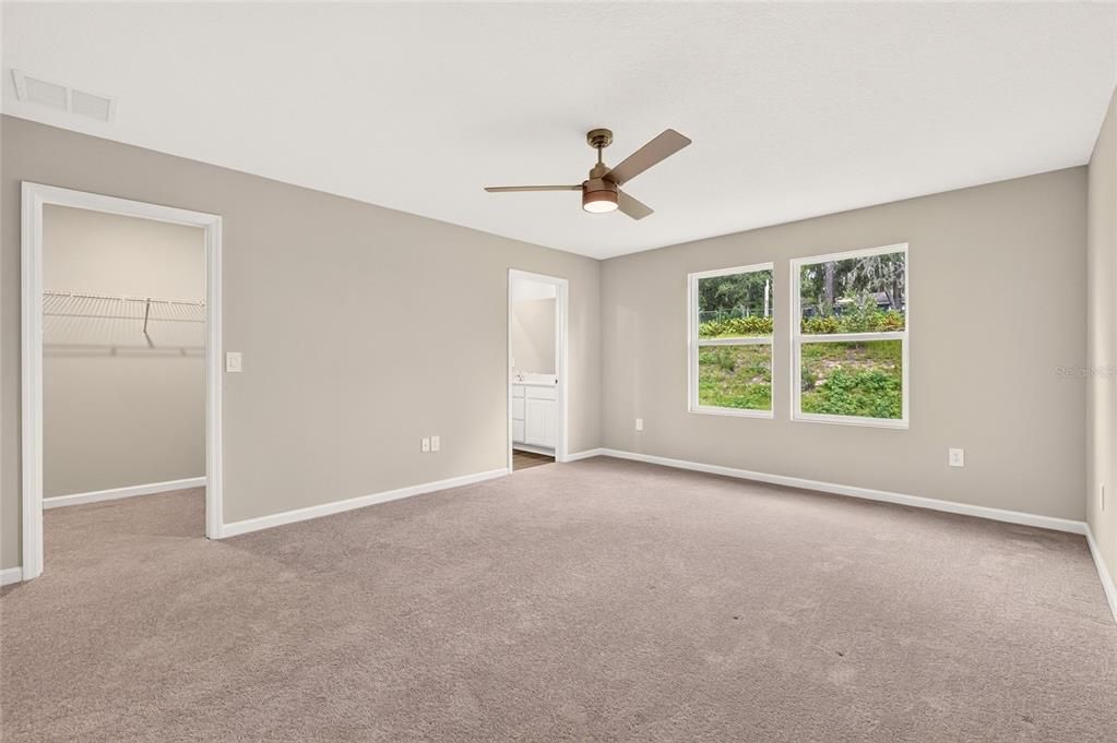 For Sale: $294,999 (3 beds, 2 baths, 1796 Square Feet)