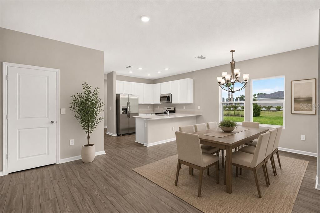 For Sale: $294,999 (3 beds, 2 baths, 1796 Square Feet)