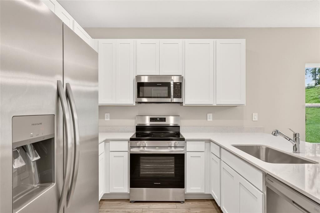 For Sale: $294,999 (3 beds, 2 baths, 1796 Square Feet)