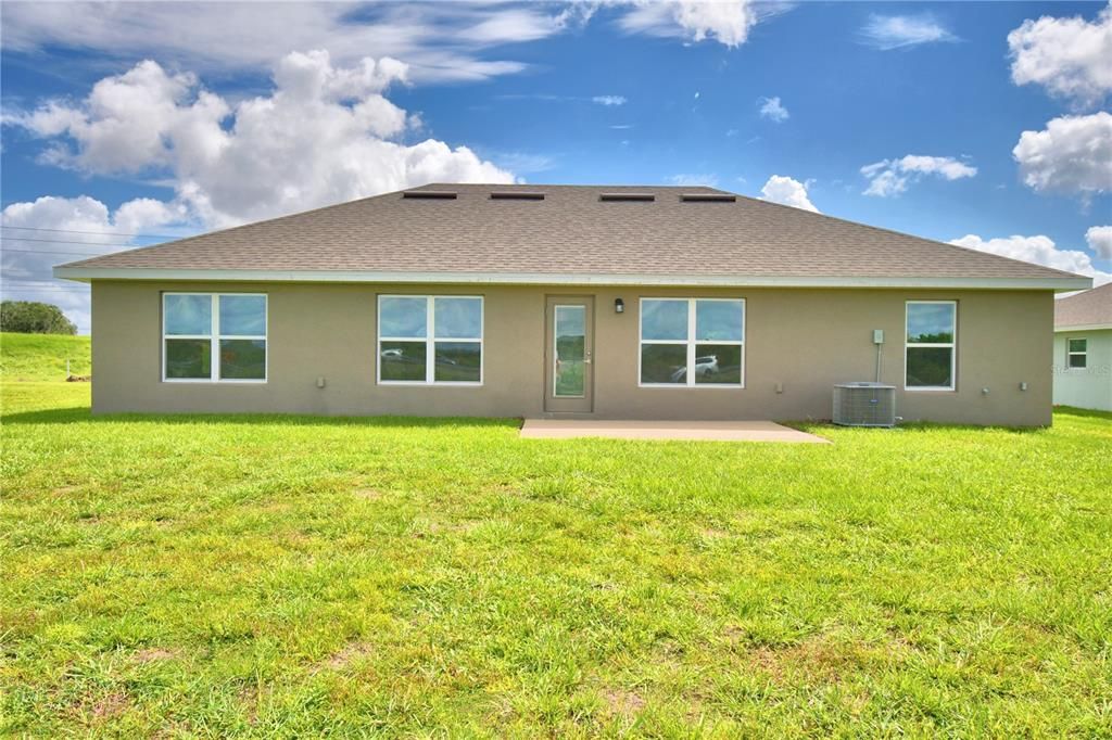 For Sale: $351,863 (4 beds, 2 baths, 1755 Square Feet)
