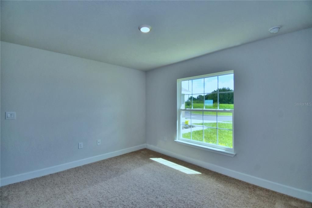 For Sale: $351,863 (4 beds, 2 baths, 1755 Square Feet)