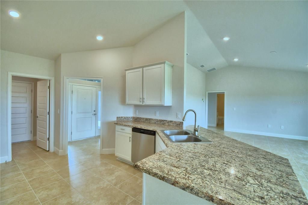 For Sale: $351,863 (4 beds, 2 baths, 1755 Square Feet)