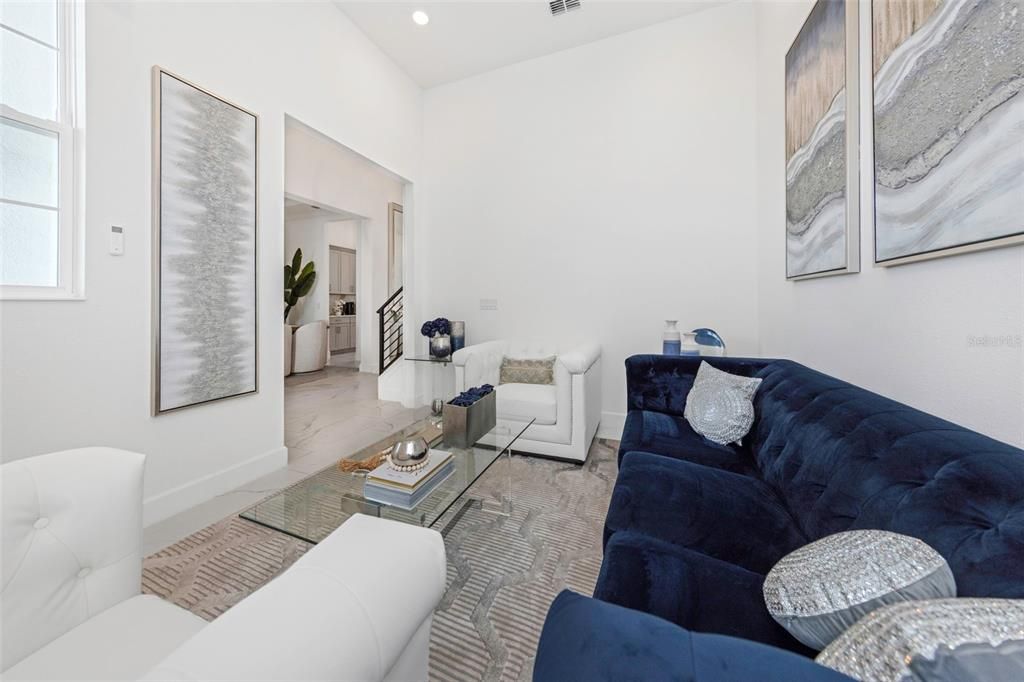 For Rent: $7,500 (6 beds, 4 baths, 5284 Square Feet)