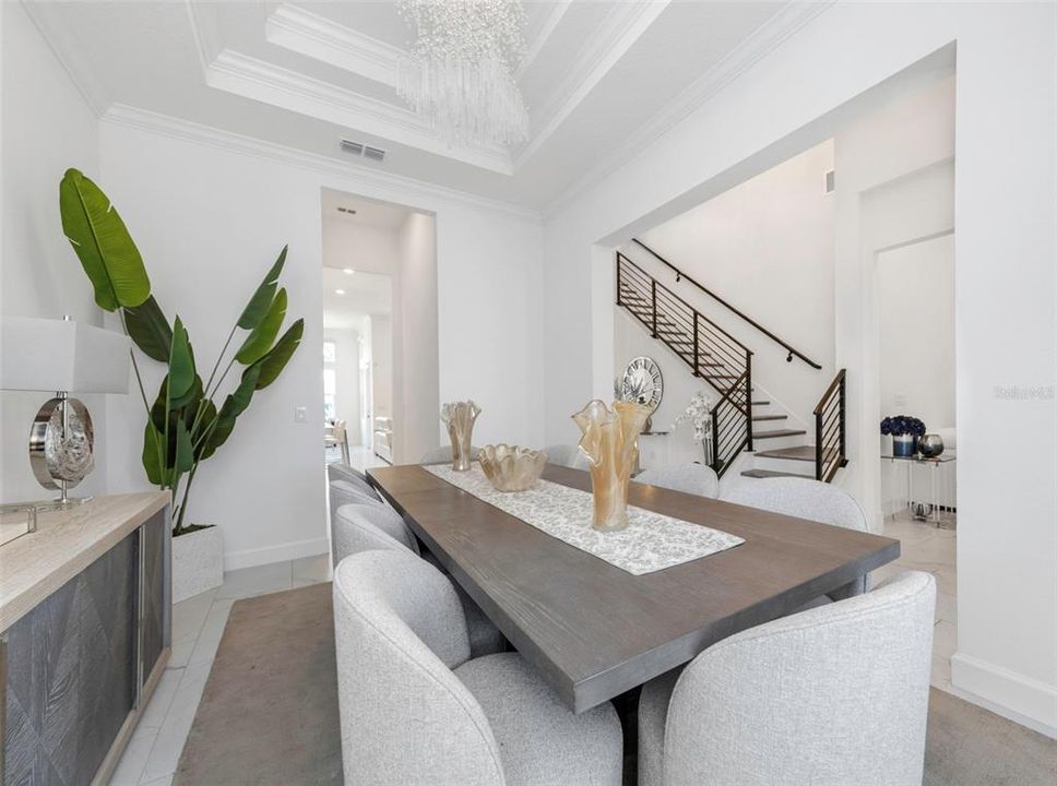 For Rent: $7,500 (6 beds, 4 baths, 5284 Square Feet)