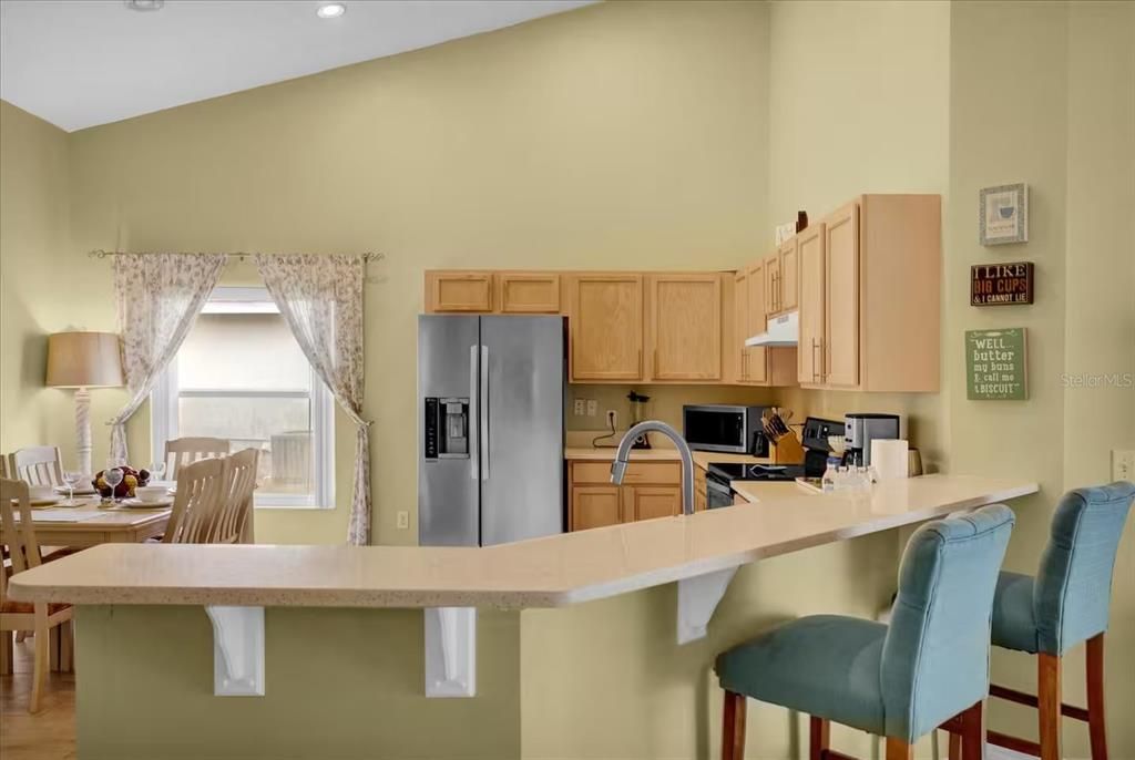 En Venta: $380,000 (4 camas, 3 baños, 1679 Pies cuadrados)