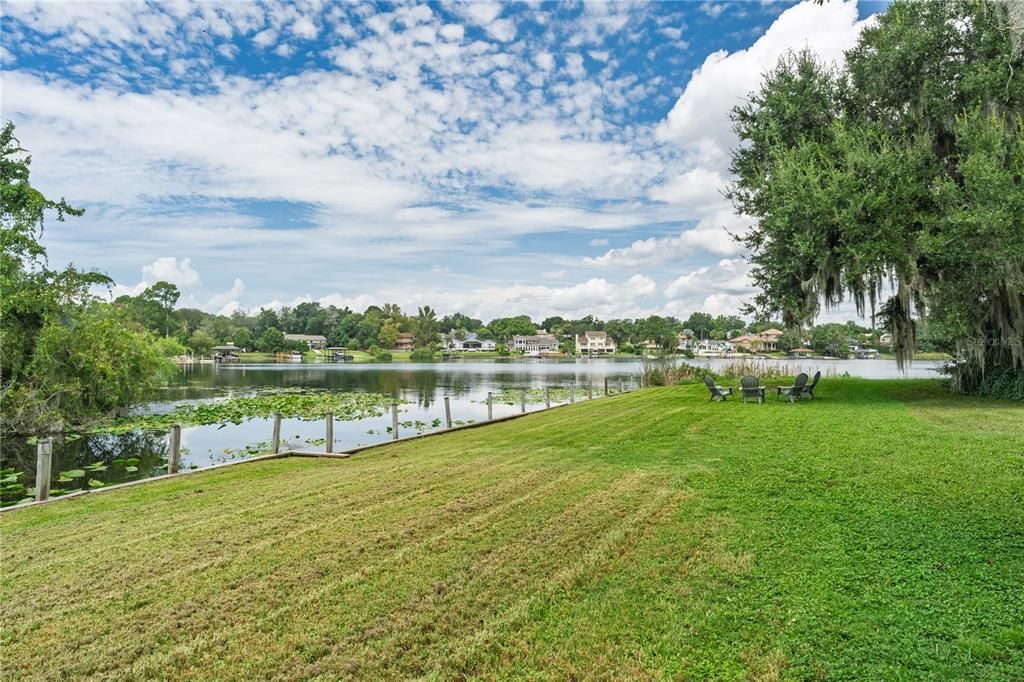 For Sale: $1,500,000 (5 beds, 3 baths, 3643 Square Feet)