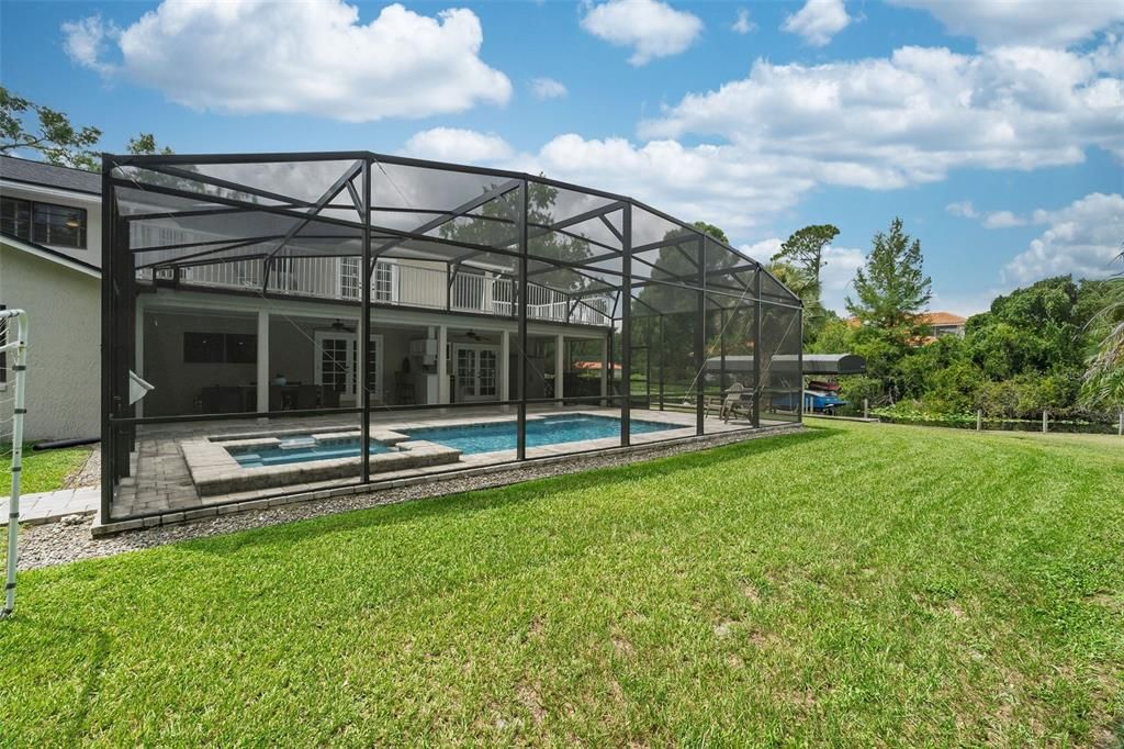 For Sale: $1,500,000 (5 beds, 3 baths, 3643 Square Feet)