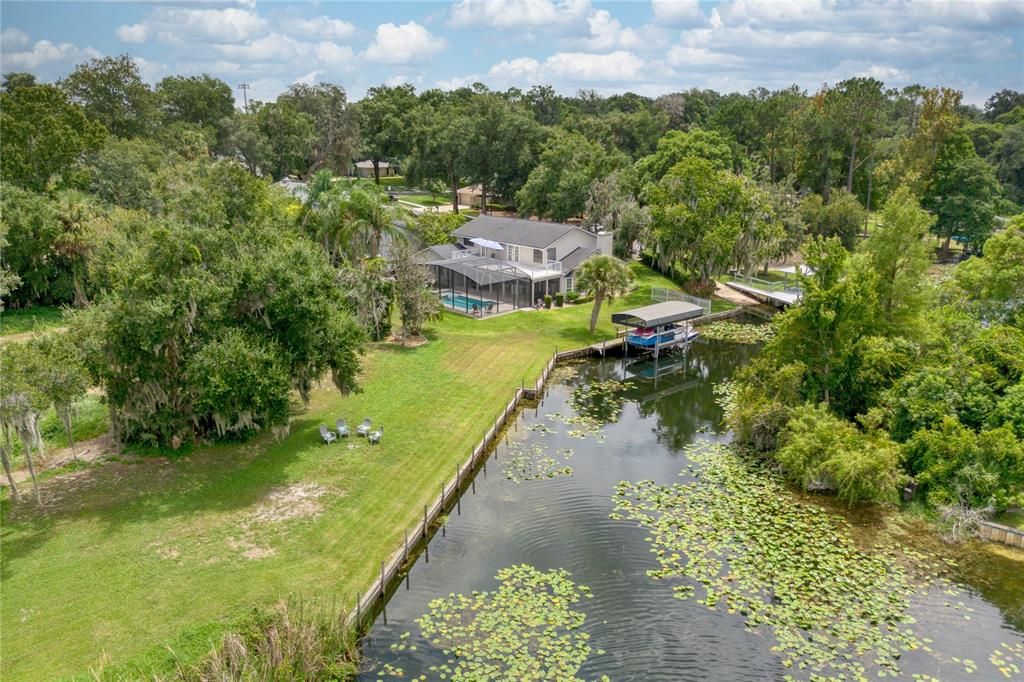 For Sale: $1,500,000 (5 beds, 3 baths, 3643 Square Feet)
