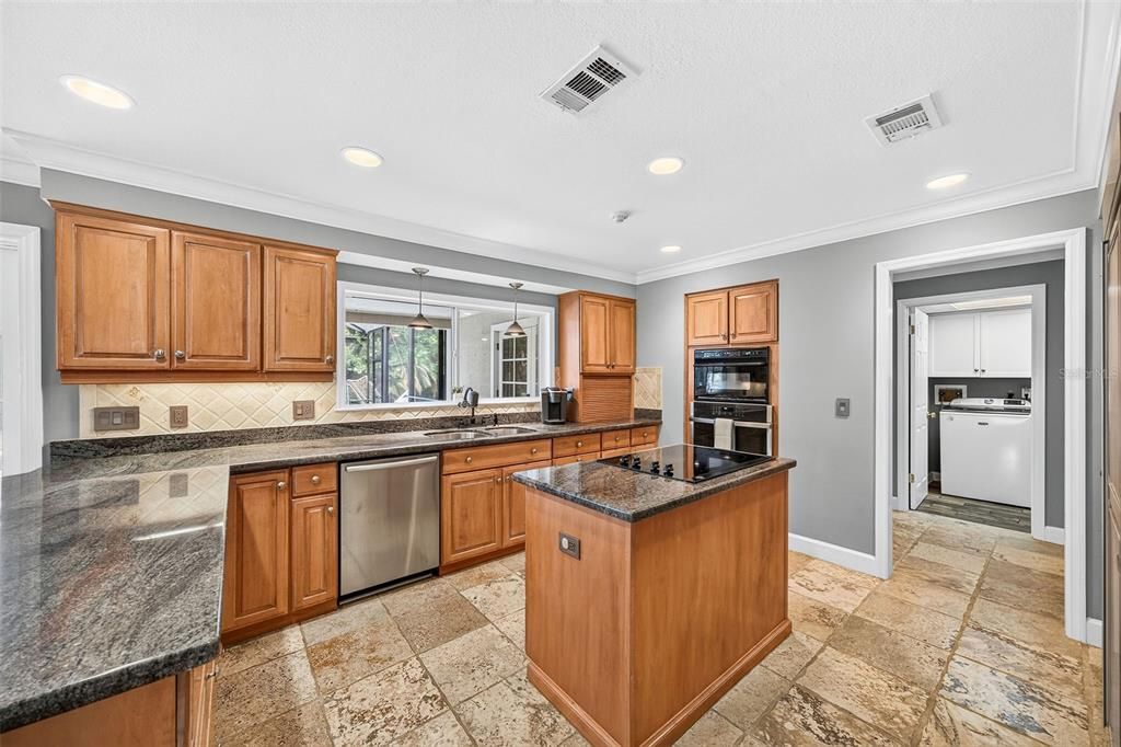 For Sale: $1,500,000 (5 beds, 3 baths, 3643 Square Feet)