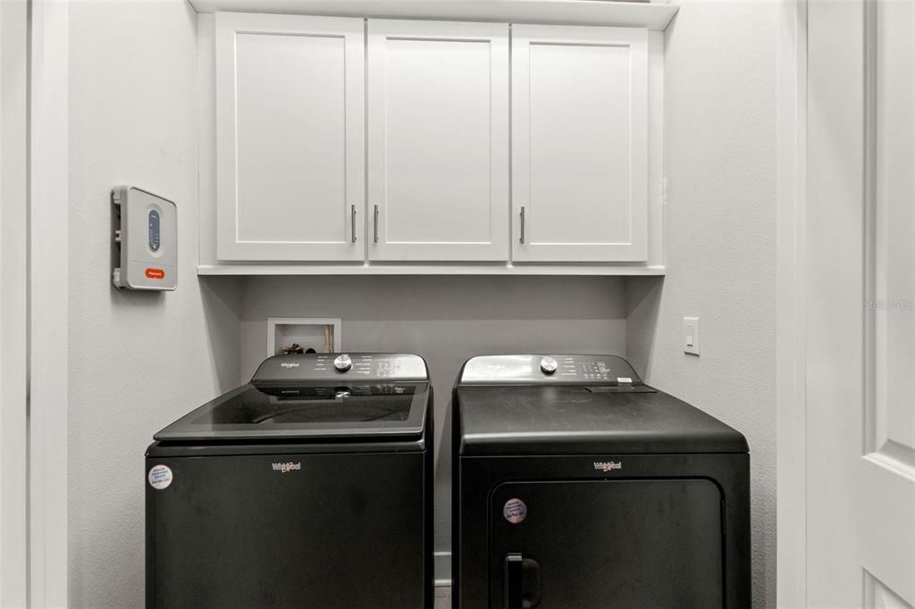 For Sale: $619,990 (3 beds, 4 baths, 2554 Square Feet)
