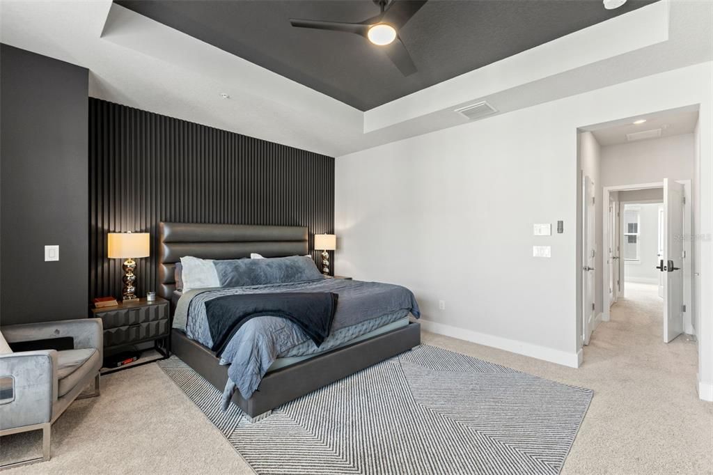 For Sale: $619,990 (3 beds, 4 baths, 2554 Square Feet)