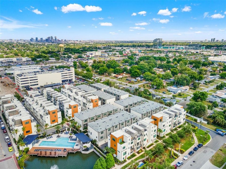 For Sale: $619,990 (3 beds, 4 baths, 2554 Square Feet)