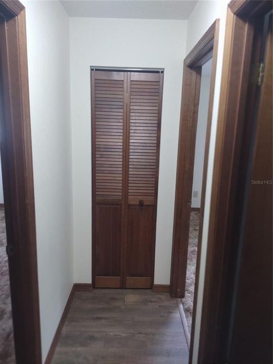 For Sale: $304,000 (3 beds, 2 baths, 1414 Square Feet)