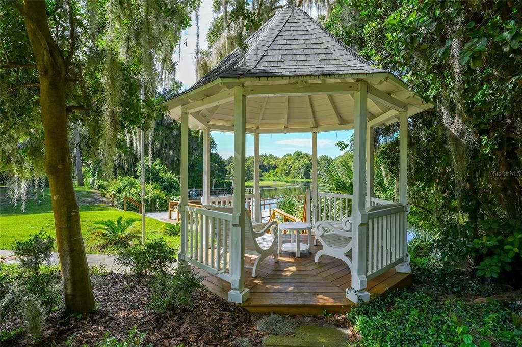 For Sale: $1,475,000 (5 beds, 4 baths, 3421 Square Feet)