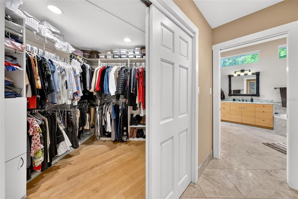 For Sale: $1,475,000 (5 beds, 4 baths, 3421 Square Feet)