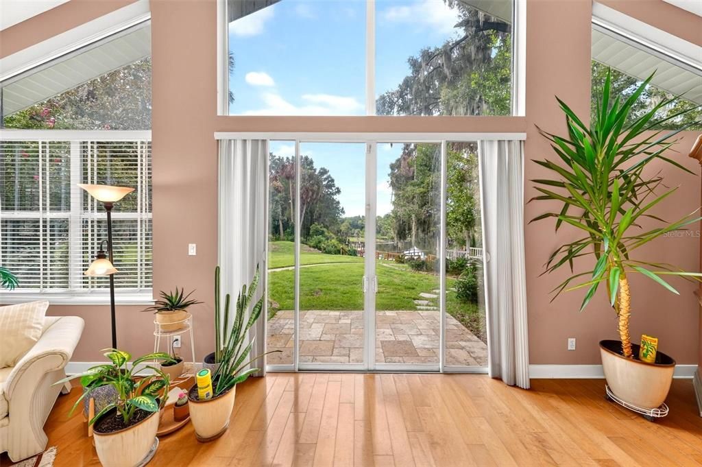 For Sale: $1,475,000 (5 beds, 4 baths, 3421 Square Feet)