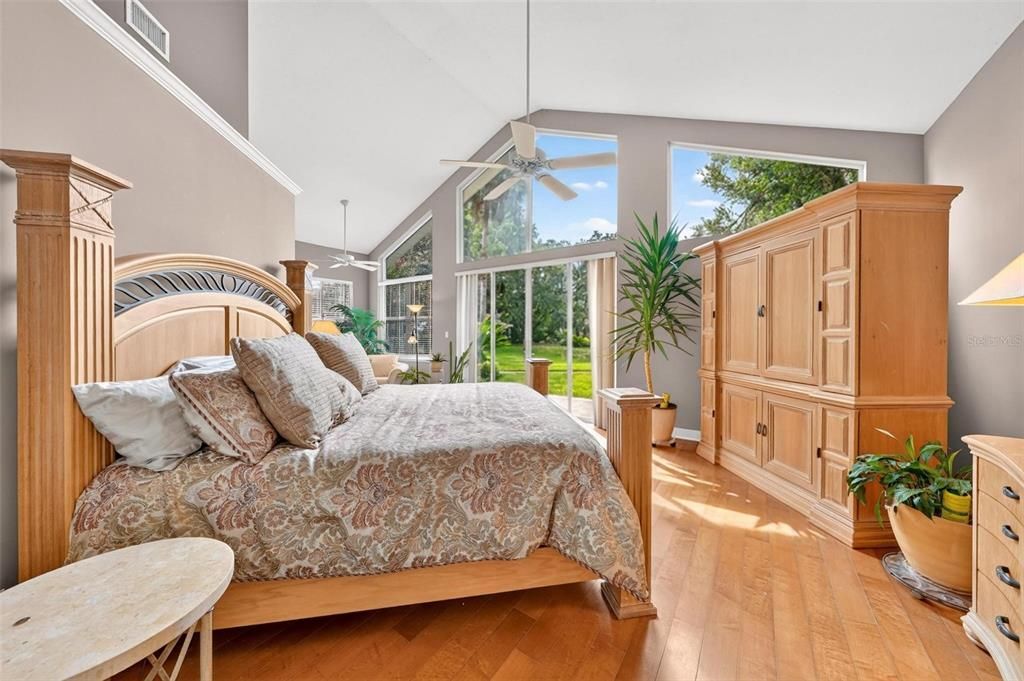 For Sale: $1,475,000 (5 beds, 4 baths, 3421 Square Feet)