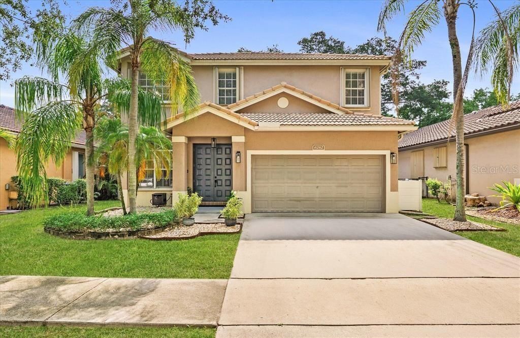 Vendido Recientemente: $661,000 (4 camas, 2 baños, 2520 Pies cuadrados)