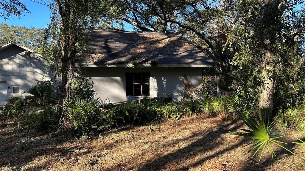 : $1,890,000 (4.19 acres)