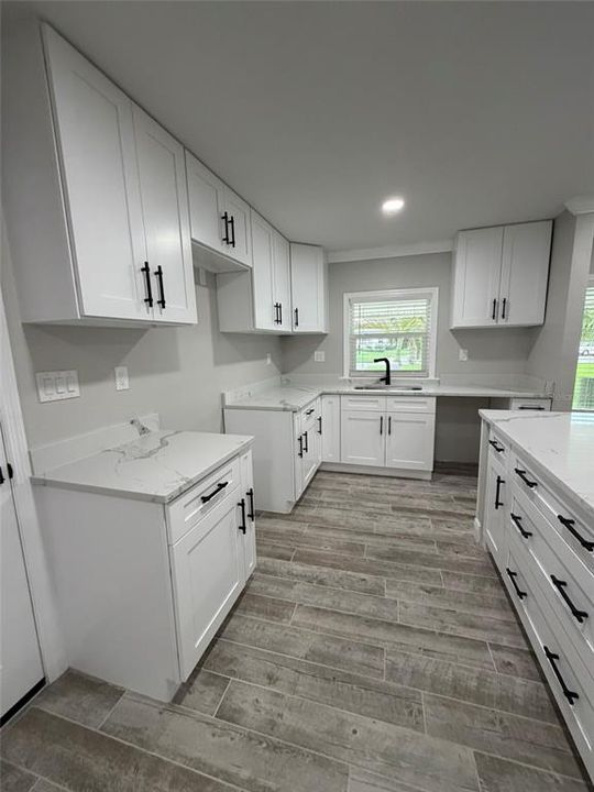 На продажу: $899,995 (3 спален, 3 ванн, 2336 Квадратных фут)