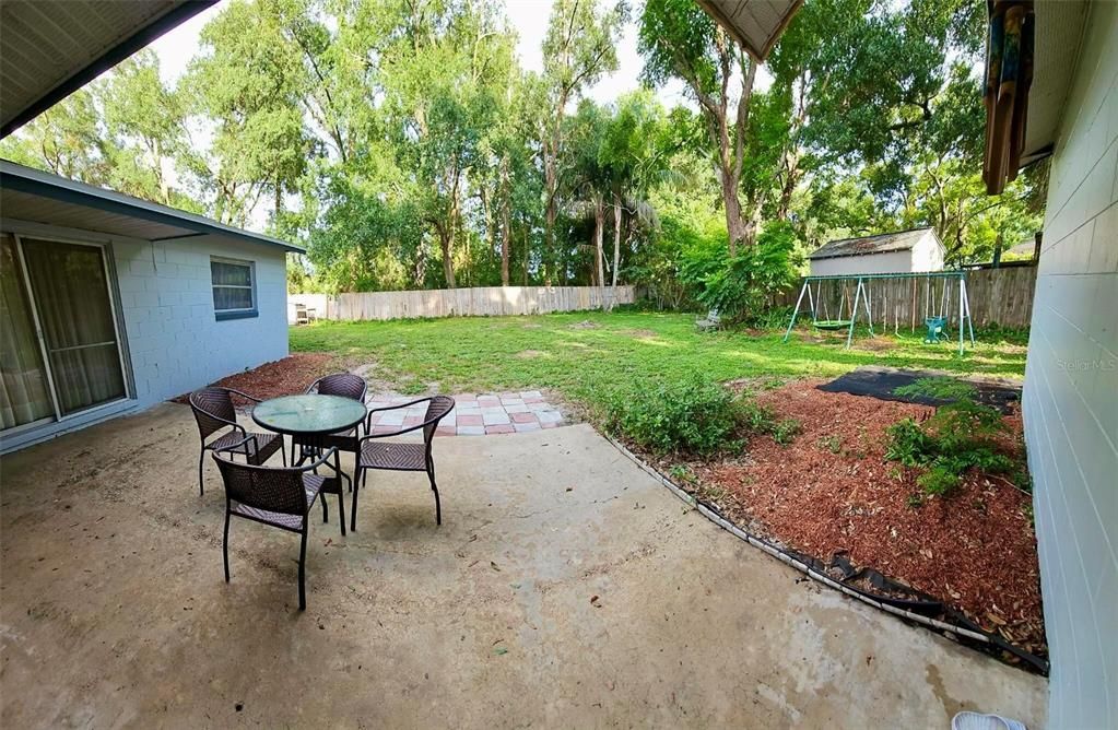 For Sale: $395,000 (4 beds, 2 baths, 1485 Square Feet)