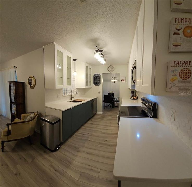 For Sale: $395,000 (4 beds, 2 baths, 1485 Square Feet)