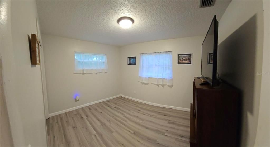 For Sale: $395,000 (4 beds, 2 baths, 1485 Square Feet)