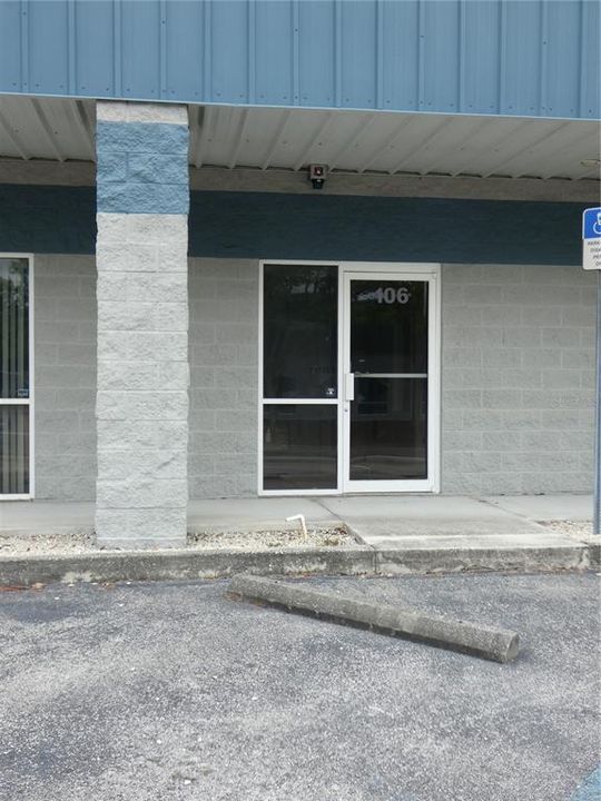 For Sale: $39,600 (0 beds, 0 baths, 1896 Square Feet)