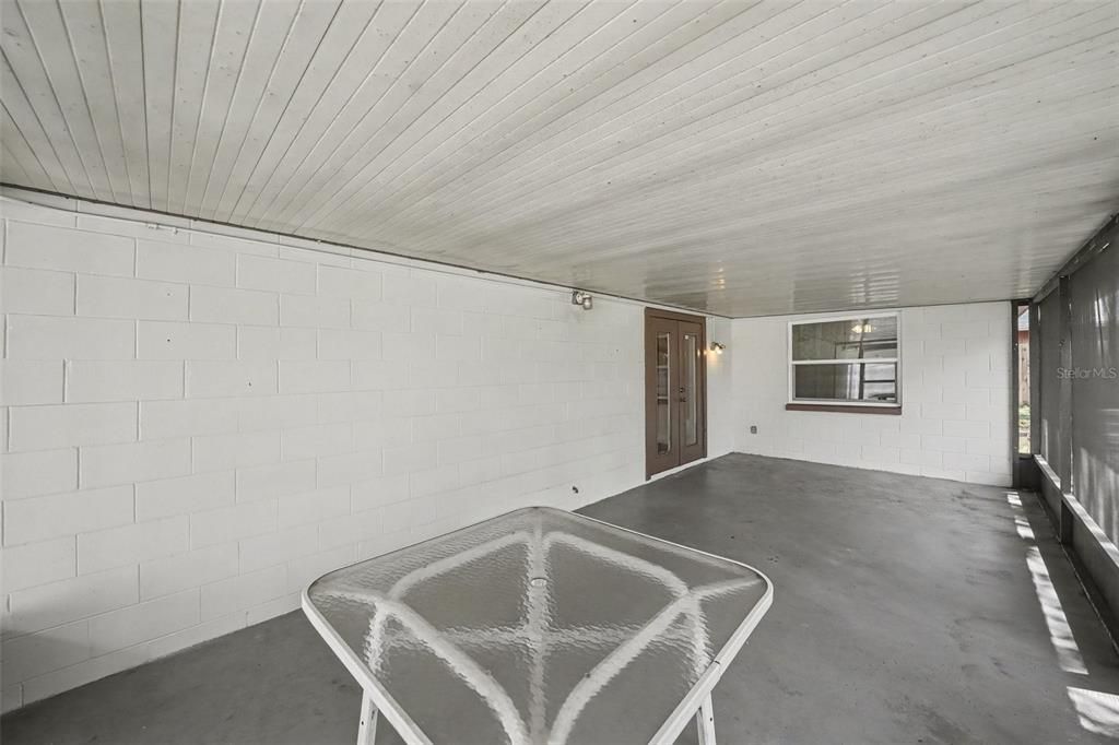 En Renta: $2,300 (3 camas, 3 baños, 1232 Pies cuadrados)