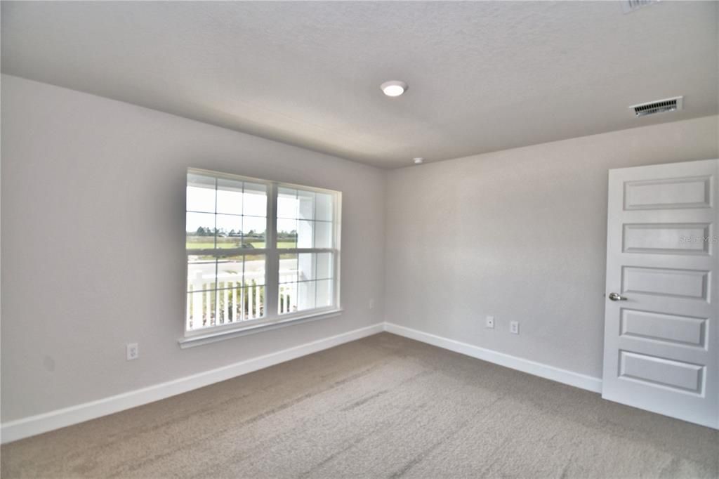 For Sale: $386,900 (3 beds, 2 baths, 1970 Square Feet)