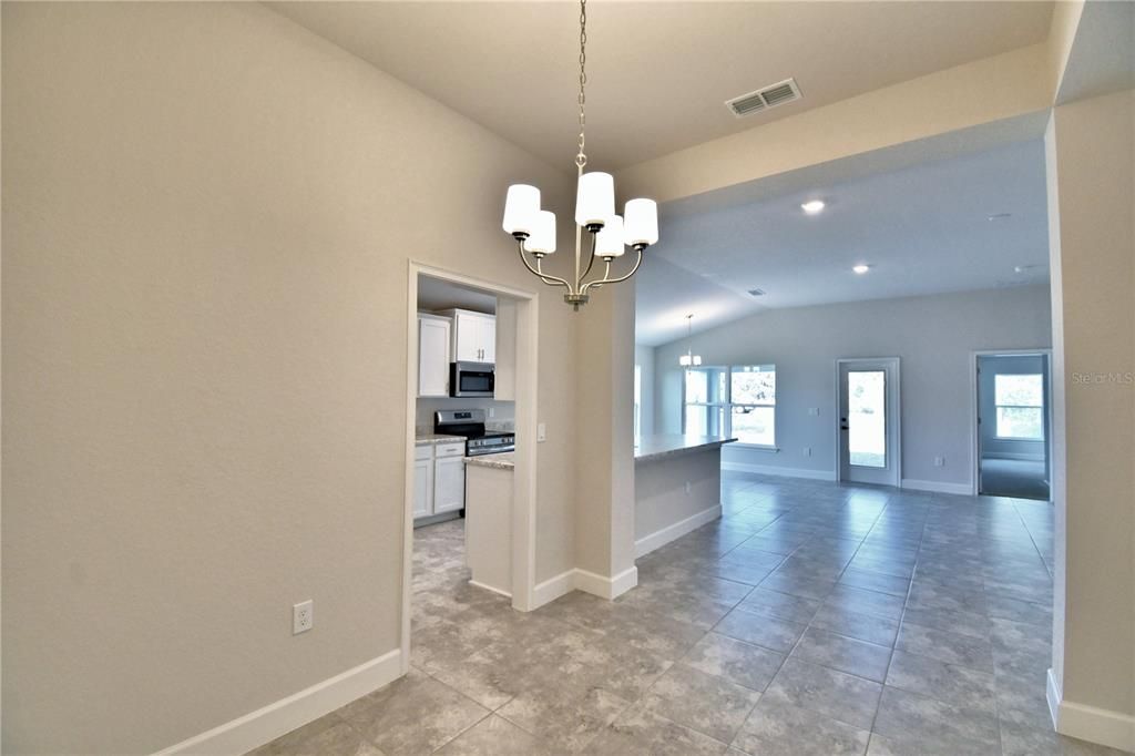 For Sale: $386,900 (3 beds, 2 baths, 1970 Square Feet)