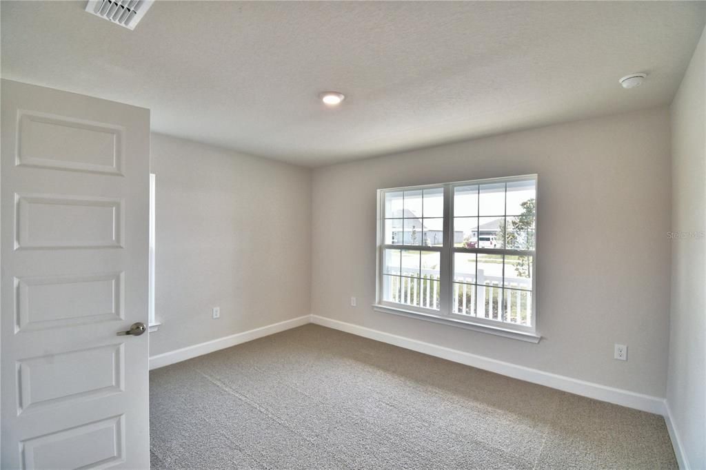 For Sale: $386,900 (3 beds, 2 baths, 1970 Square Feet)